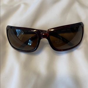 Costa Del Mar isabela ib10 sunglasses with case